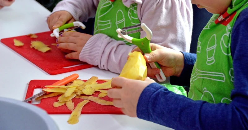 Sommer, Winter und die Siesta: Der Alltag im Kindergarten