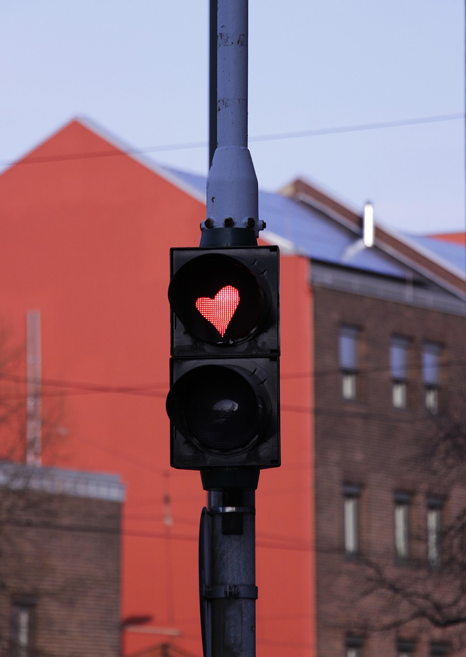entdecken sie die verschiedenen stresssignale, die unser körper sendet. lernen sie, wie sie diese warnzeichen erkennen und effektive strategien zur stressbewältigung entwickeln können, um ihr wohlbefinden zu fördern.