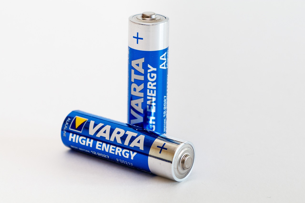 entdecken sie die neuesten innovationen in der batterietechnologie für längere lebensdauer und höhere leistung.
